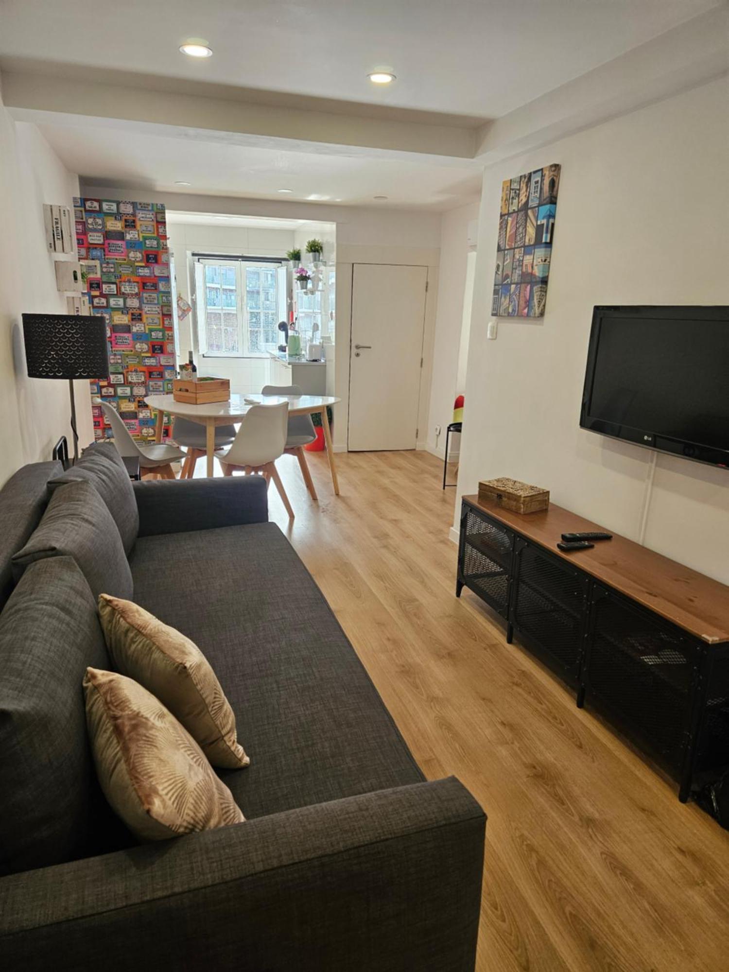 Lisboa Bridge Spot Apartment Luaran gambar