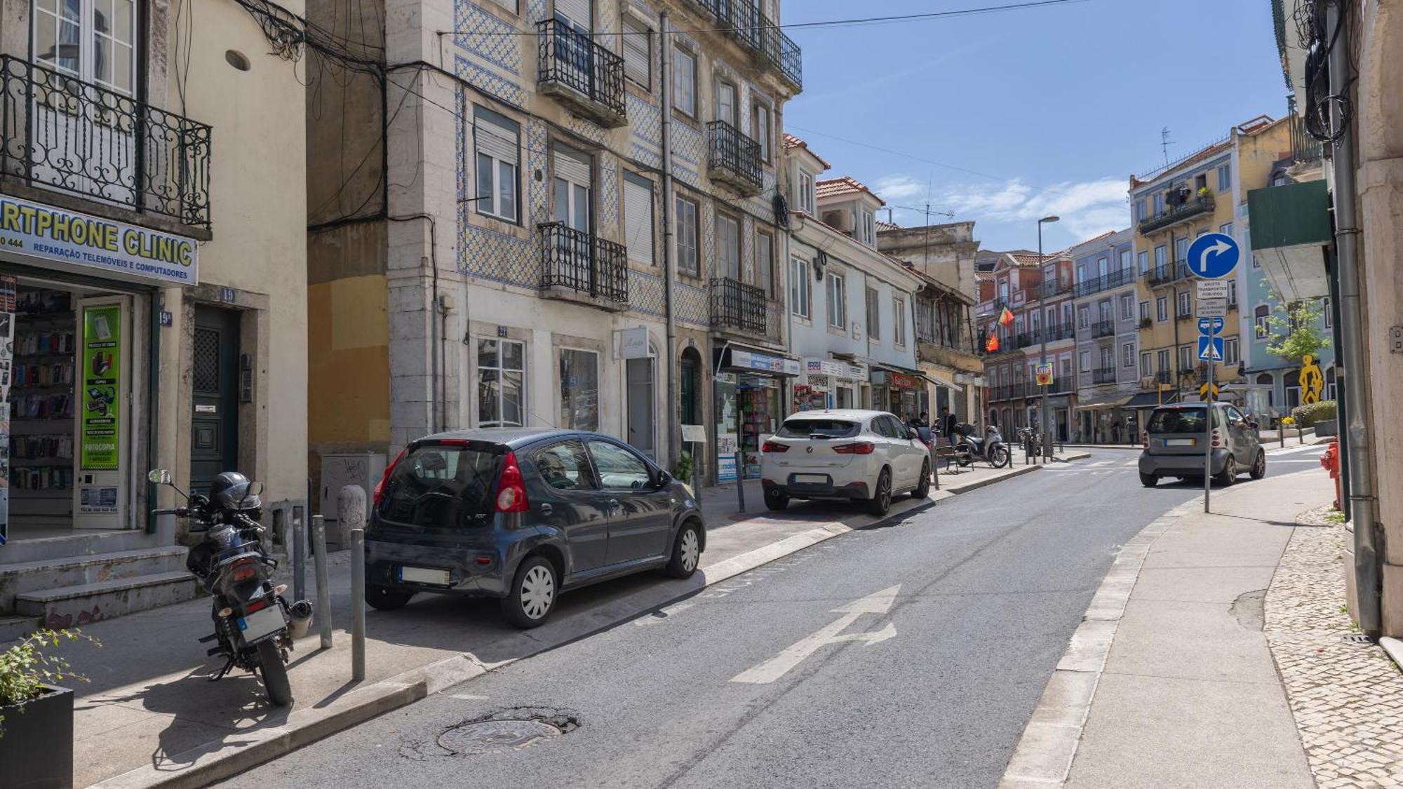 Lisboa Bridge Spot Apartment Luaran gambar
