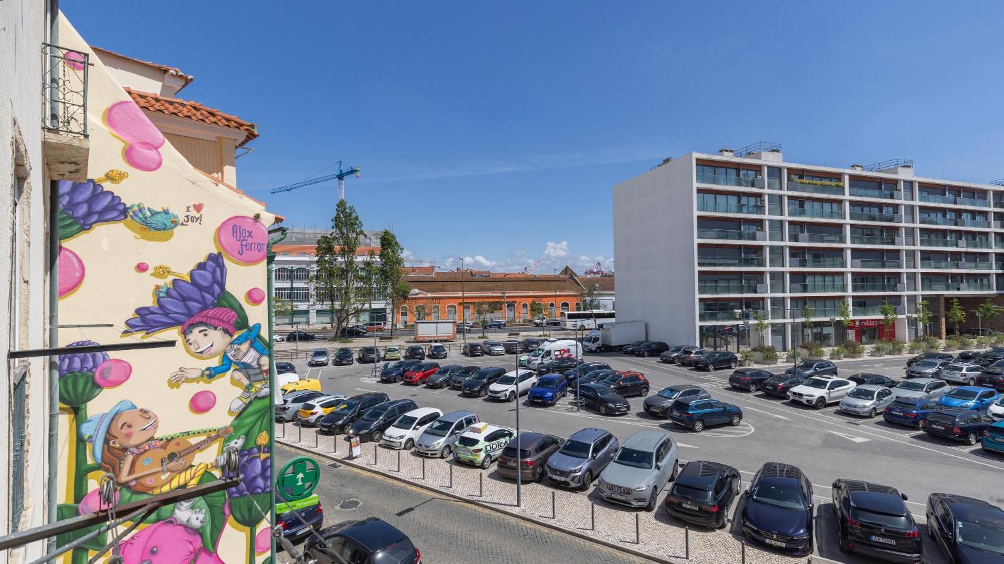 Lisboa Bridge Spot Apartment Luaran gambar