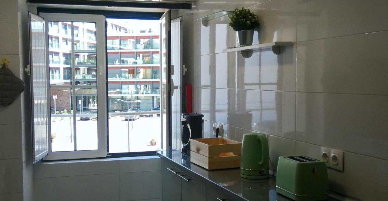 Lisboa Bridge Spot Apartment Luaran gambar