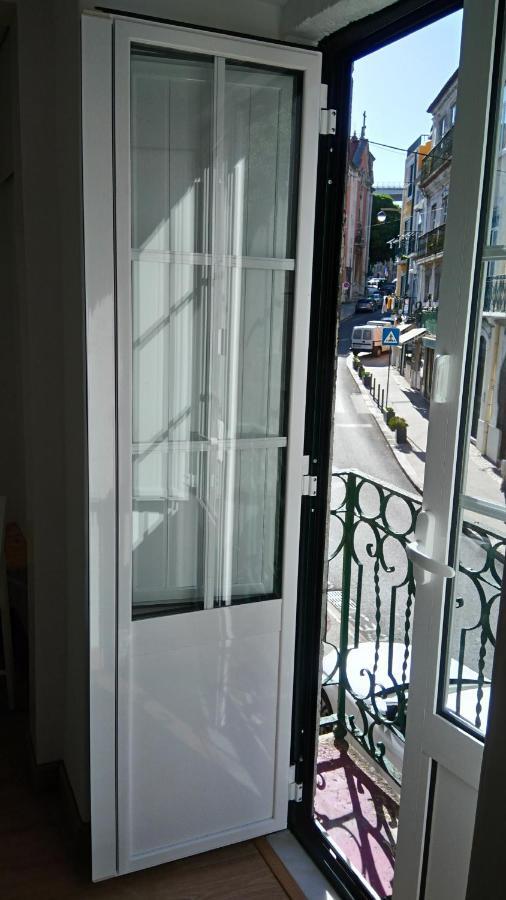 Lisboa Bridge Spot Apartment Luaran gambar